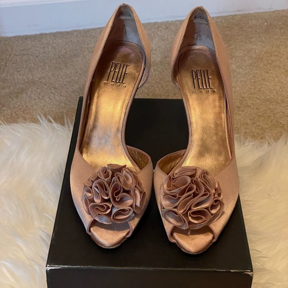 Mauve Heels - Picture 1 of 2